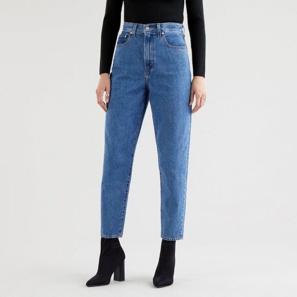 Denim - Levis High Loose Taper Mom Jeans